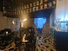 中环街网红街300平酒吧急转